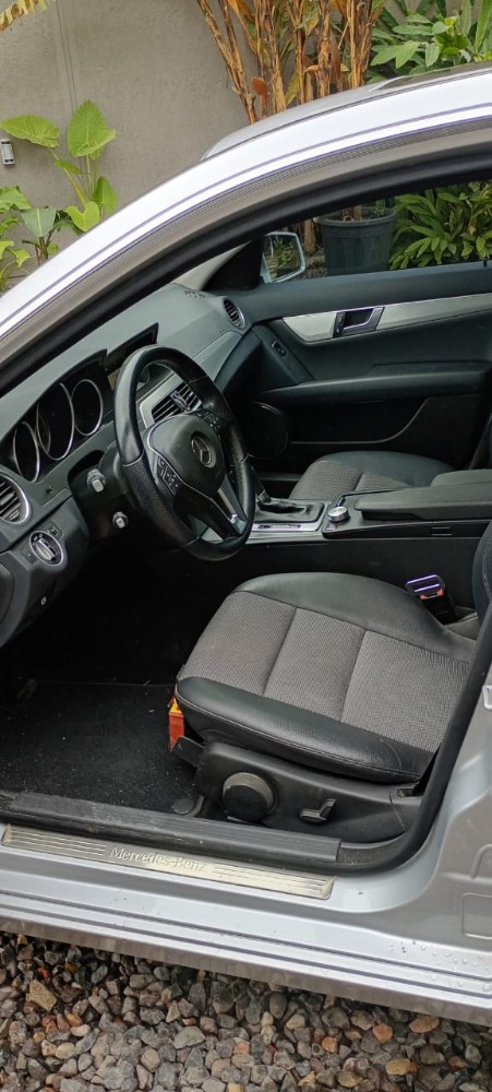 Mercedes-Benz C-Class 250 Blueficient — foto 6